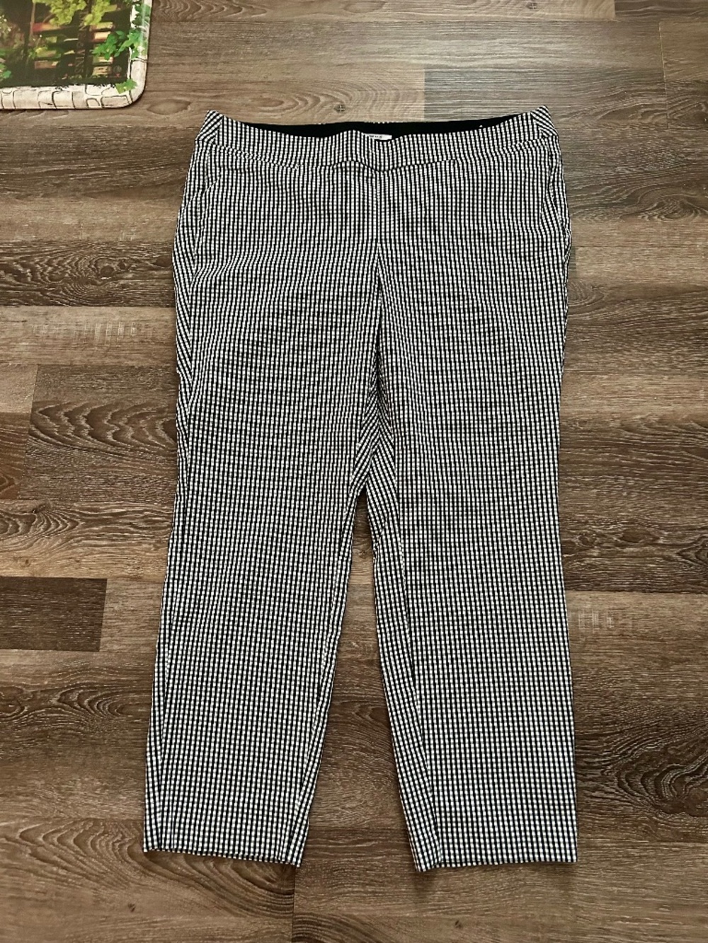 The Allie Lane Bryant Slimming Stretch Pull On Pants Black & White Gingham 18R